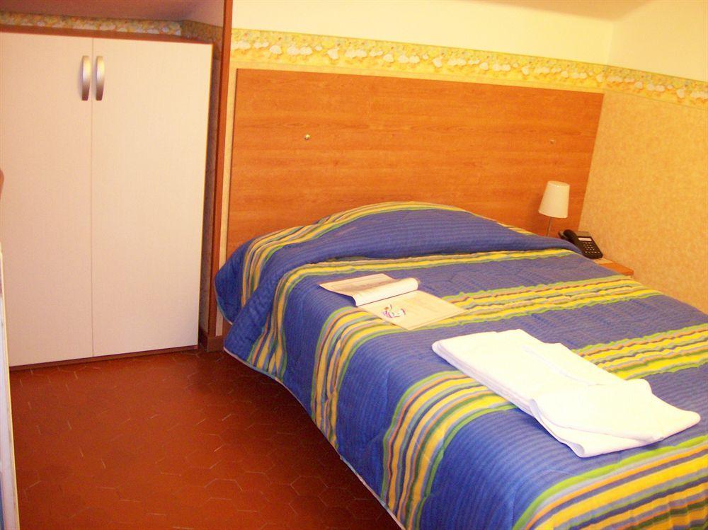 Hotel Liberty Сан Ремо Екстериор снимка